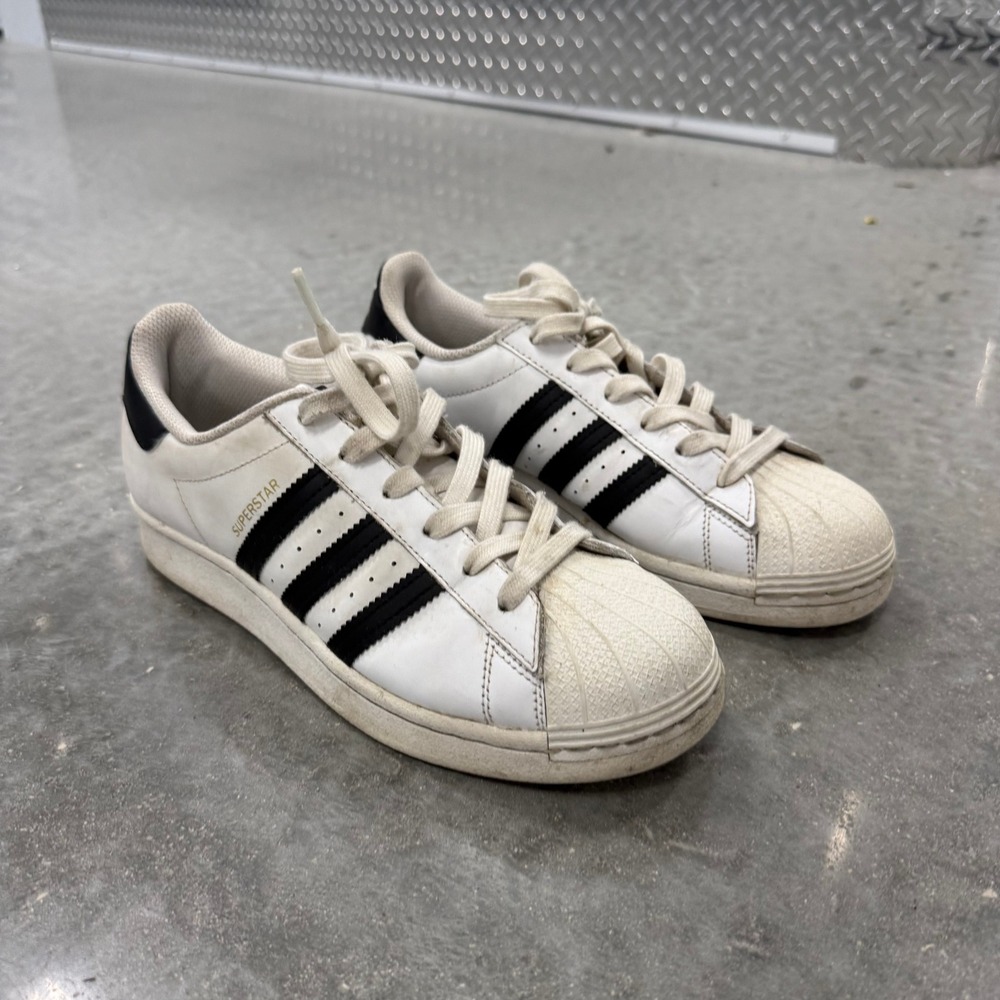 Adidas Superstar White Black Leather Shell Toe Sneakers FV3284 Womens 7